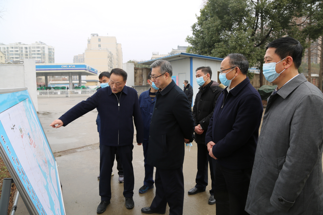 市長(cháng)陳冰冰一行看望慰問(wèn)安慶港華燃氣一線(xiàn)職工